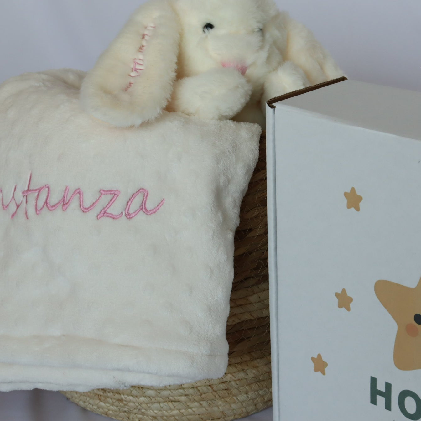 Kit Bienvenida conejo + cobija polar